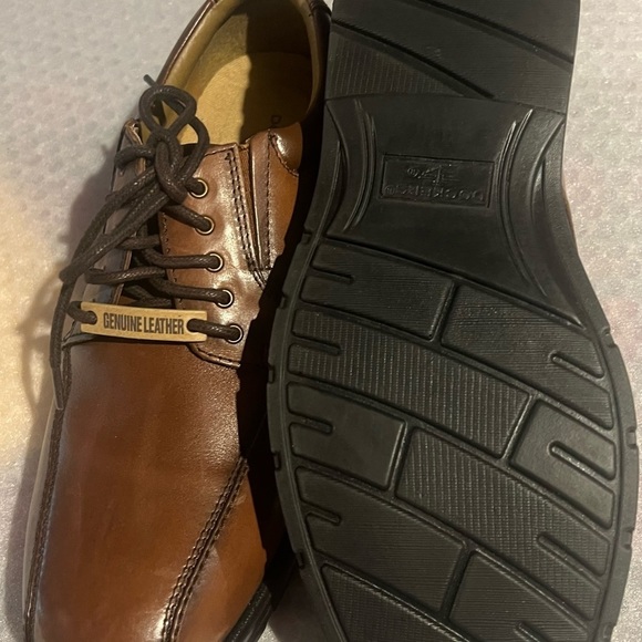 MENS DOCKERS Shoes  Genuine Leather  NWT main image 4